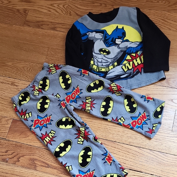 Boys Fleece Pajama Set - Picture 1 of 8